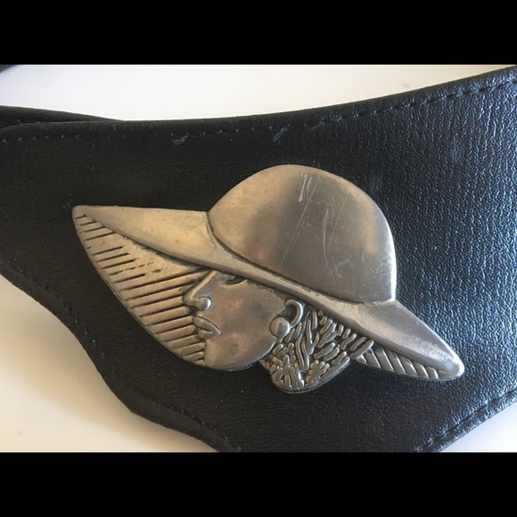 🌹3 for one🌹Faux leather vintage belt - Picture 3 of 9